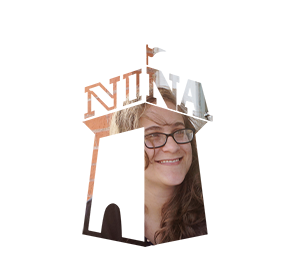 authorninacastle.com
